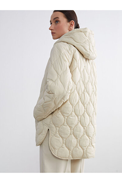 LC Waikiki Beige Hooded Quilted Women's Puffer Coat