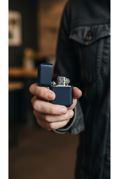 Zalle Hakiki Deri Çakmak Kılıfı – El Yapımı, El Dikişi, Lüks Koruyucu Kılıf