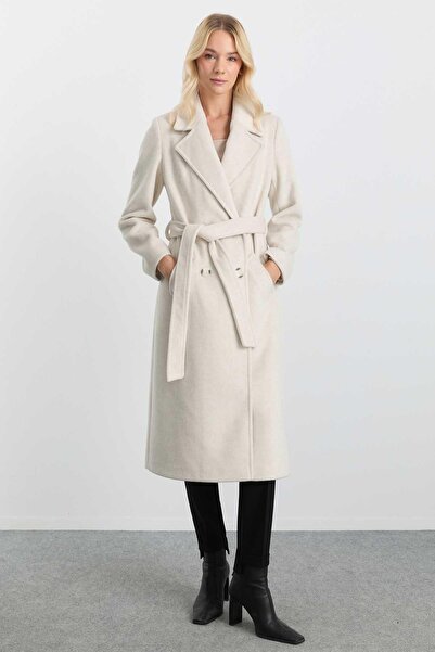 Selen Kruvaze Yaka Bağlamalı Manto / TAŞ