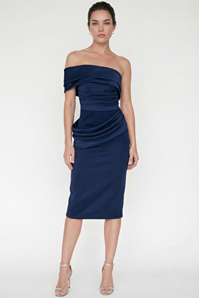 Lafaba Women's Navy Blue Boat Neck Pleated Detailed Midi Engagement Wedding E...