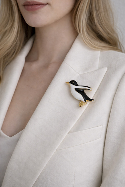 Modex Altın Sarısı Siyah Beyaz Detay Sevimli Penguen Broş (5cm)