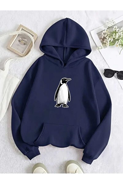 tkn your style سويت شيرت بقلنسوة كبير الحجم بتصميم عصري مطبوع عليه Yalın PENG...