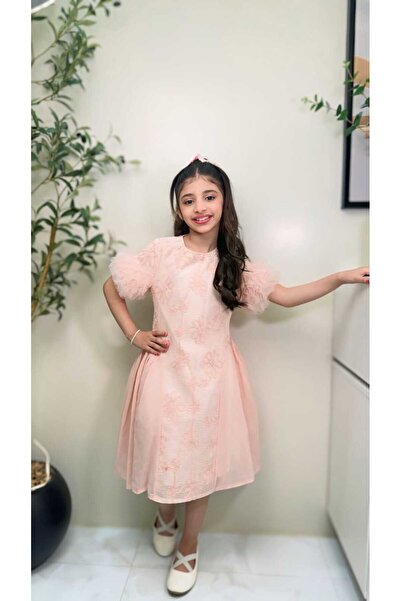 gmax فستان بناتي مطرز بتفاصيل فخامة