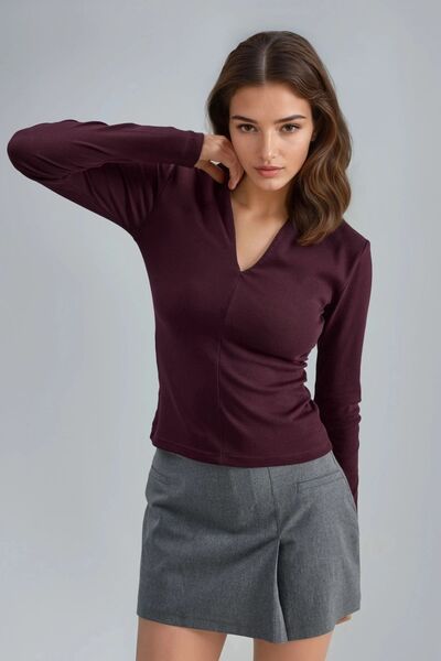 Hiccup Bluză BUSEM cu croială slim, decolteu în V și mâneci lungi