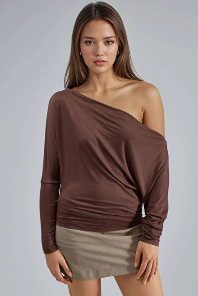 Hiccup Busem Boat Neck Draped Blouse