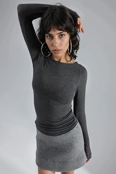 Hiccup Busem Slim Fit Boat Neck Blouse