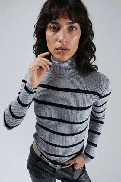 Hiccup My Fashion Bodycon Striped Ribbed Turtleneck Sweater
