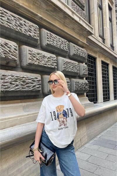 GUMMORE COLLECTİON 1979 Ayıcık Desenli Nakışlı T-shirt, Bisiklet Yaka Kadın P...