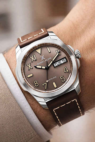 Daniel Klein ساعة يد رجالية من الجلد مع سوار من الفولاذ مع تقويم هدية باللون ...