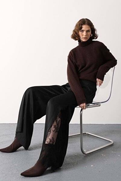 ibeeka Slit lace detailed satin wide leg pants - m