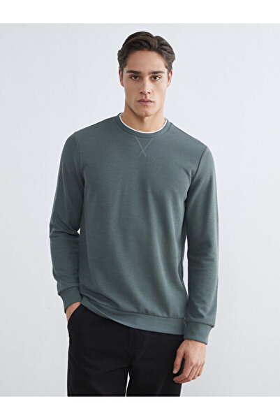 LC Waikiki Sweatshirt pentru bărbați cu guler oval Sparkling Choices de la Sh...