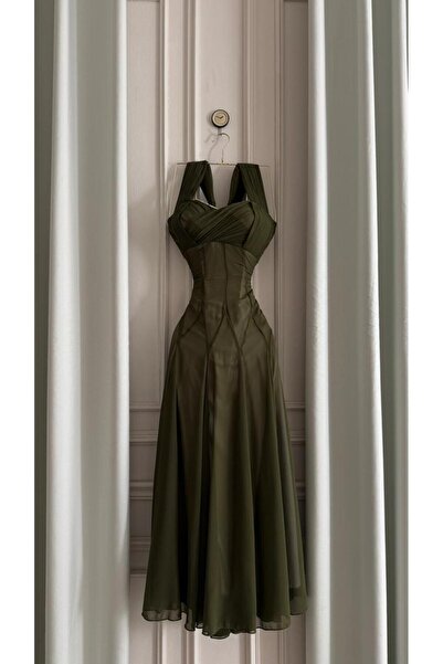 ZAYNAFASHIONSA Najoud's dress