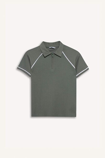 DeFacto Κανονική εφαρμογή, κοντομάνικο μπλουζάκι πόλο με λαιμόκοψη πόλο για α...