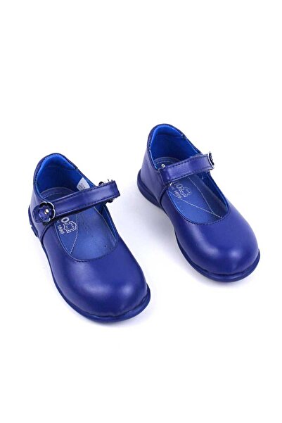 tino Lightweight children's shoes made of natural leather with a decorated st...