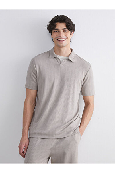 LC Waikiki Çelebi Store'dan Kaliteli Parçalar Gömlek Yaka Erkek T-shirt