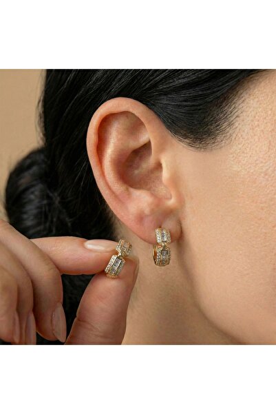 AccessoriesCınCık أقراط نسائية من الفولاذ بلون ذهبي مرصعة بالأحجار
