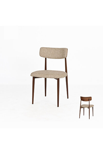 DEC13 A modern chair with a touch of natural warmth