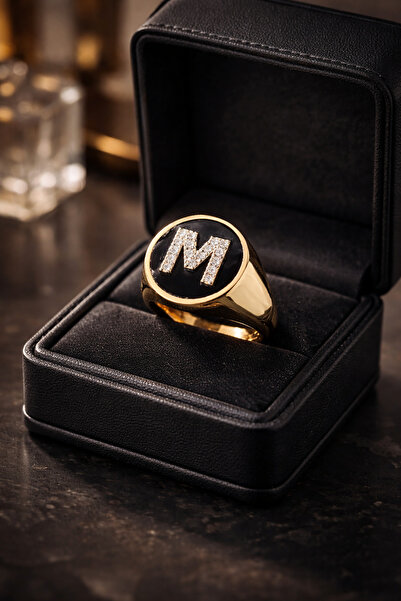 Utku Kuyumculuk 14 AYAR ÖZEL TASARIM SİYAH MİNELİ M HARFİ PIRLANTA TAŞLI ŞÖVA...