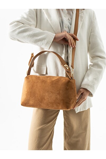 ALEMDAR AYAKKABI Geantă de damă STRADA din piele întoarsă, culoare scorțișoară