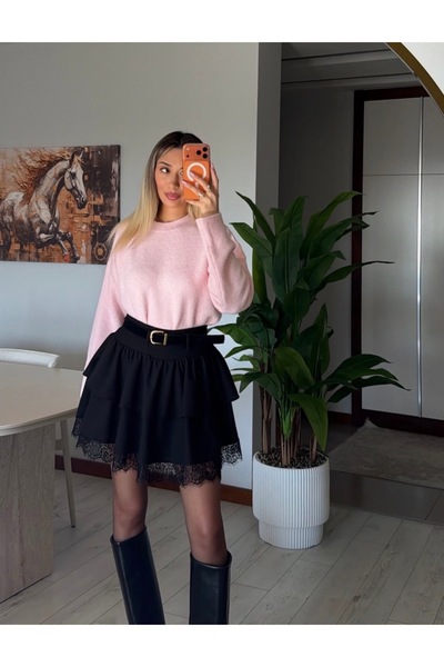 Jungle İçi Şortlu Dantel Detaylı Kemerli Etek Siyah