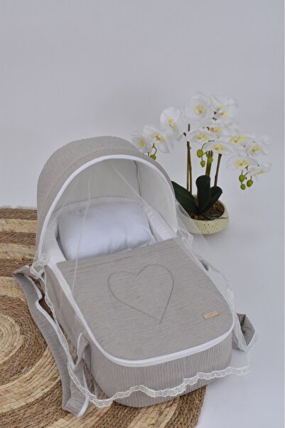 WASL ALKHAIR سرير أطفال متنقل بمقعد مبطن سميك ومواد عالية الجودة لون أبيض