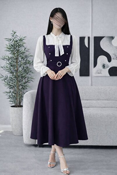 Calissa Store Elegant midi dress with a soft, classic cut