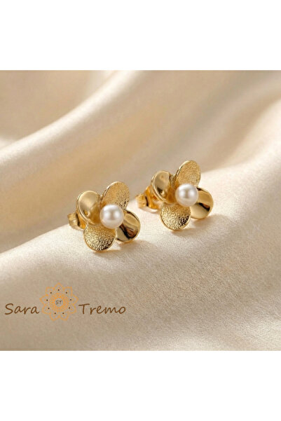SaraTremo Flower Pearl Earrings – 18K Gold Plated Earrings from Brazil