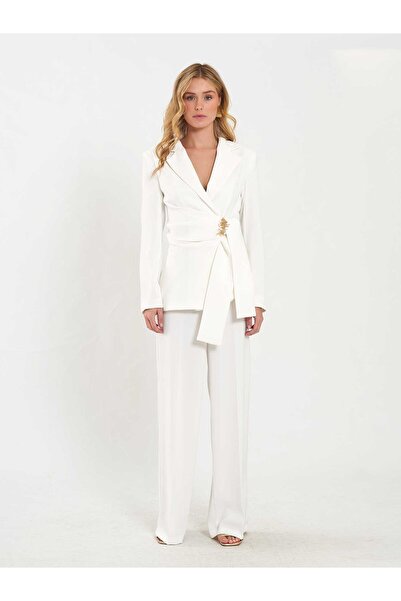 Coral Drapeli Buckle Fit Jacket 131047 Ecru