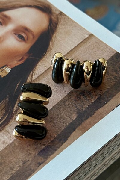 Trendy Butik Vip Black Stone Gold Earrings