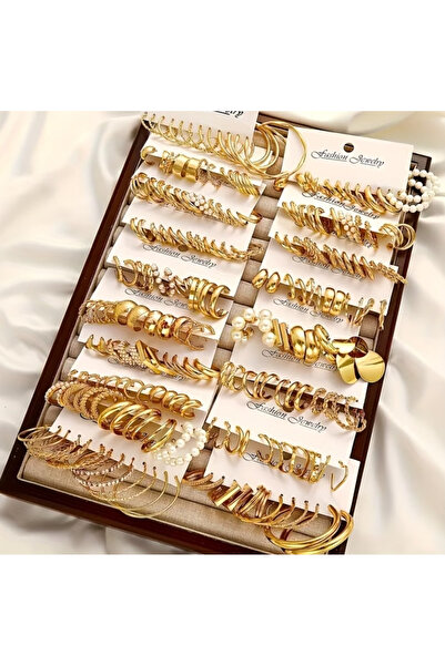 Ervalina Karışık Çoklu Küpe Seti (Rastgele Gönderim)