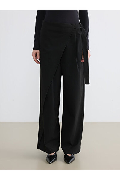 LC Waikiki Wide Leg Women's Trousers with Belt