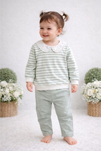 Superbaby Set cu dungi verzi Bymurat cu bluză în dungi și pantaloni bej comozi