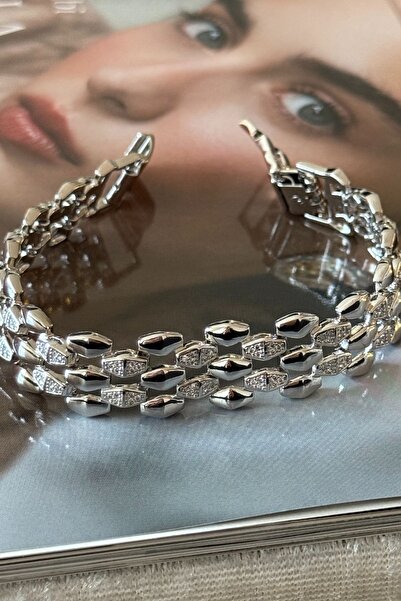 Trendy Butik Xuping silver-colored baklava model bracelet