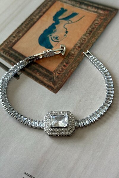 Trendy Butik علامة تسلسلية من الفولاذ المربع من الفولاذ المربع