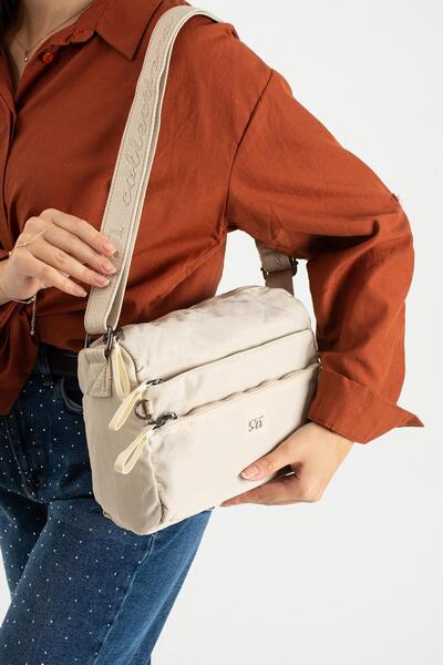 571 Collections Çanta حقيبة كتف من قماش البولي أميد الناعم الملمس، خفيفة الوز...