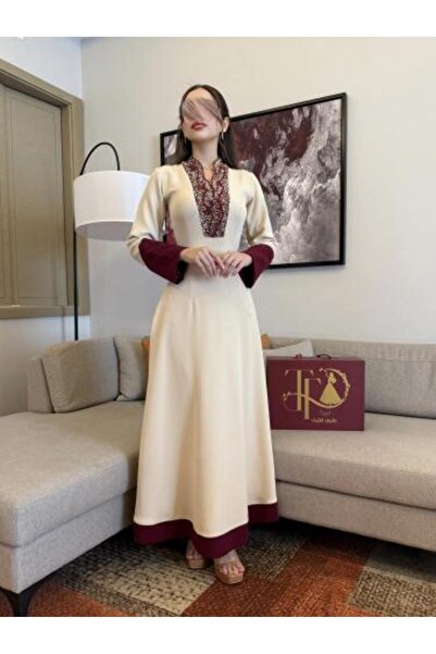 HOOR DRESSES Elegant Jalabiya with Soft Design