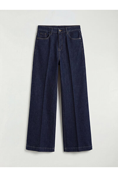 LC Waikiki بنطلون واسع الساقين من art plus store؛ يناسب منطقة الخصر والأرداف،...