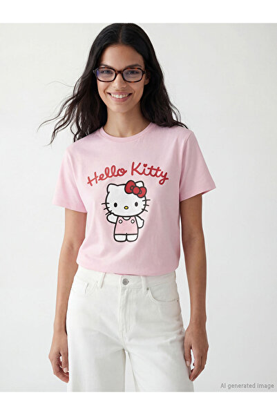 LC Waikiki Γυναικείο μπλουζάκι Pink Crew Neck Hello Kitty με τύπωμα