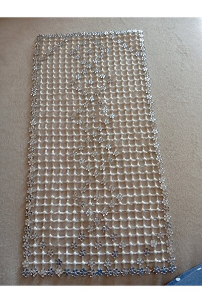 Pervin Ablacım Tepsi örtüsü boncuklu özel teknikle yapılmış