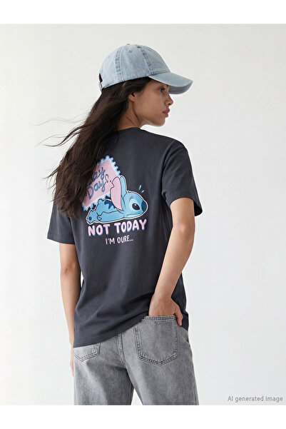 LC Waikiki Γυναικείο μπλουζάκι Anthracite Crew Neck Stitch με τύπωμα