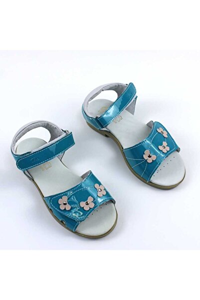 tino Sandale din piele naturala , lacuita , pentru fetite , decorate cu flori...