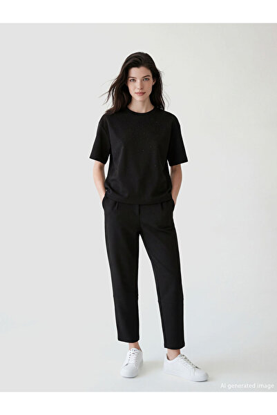 LC Waikiki بنطلون رياضي نسائي مطوي مع حزام خصر من UZG STORE