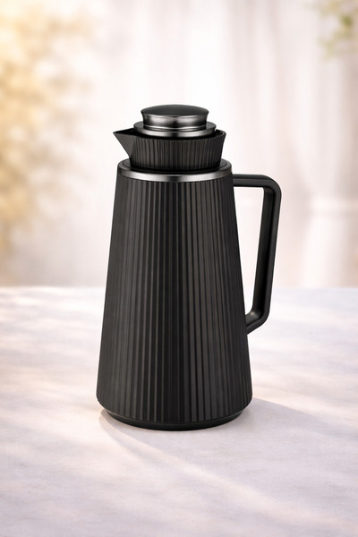 Host 🫖 Elegant black tea thermos | 1.3 liter capacity