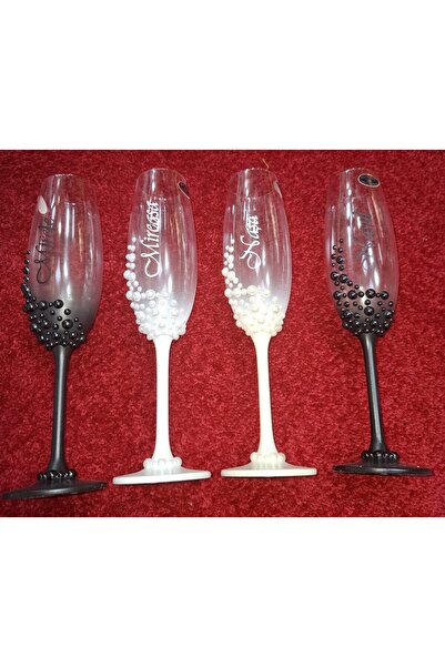 MIKKA STYLE Set of Glasses for Bride and Groom