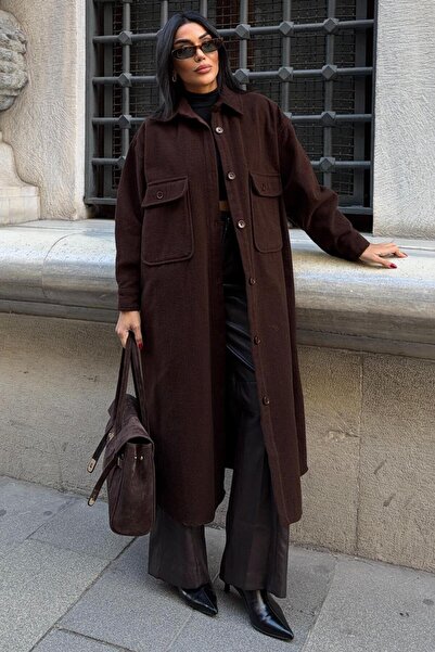 Lijuri Oversized button-down long coat with pockets 7131