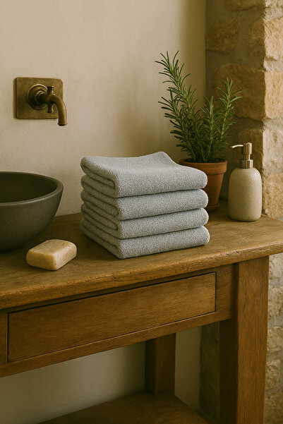 Taka Fabrics 4-Piece 100% Cotton Towel Set 40X70 cm Ice Blue