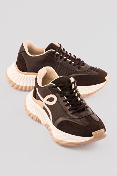 Mubiano حذاء رياضي نسائي ذو نعل سميك وأربطة، لون بني كايو