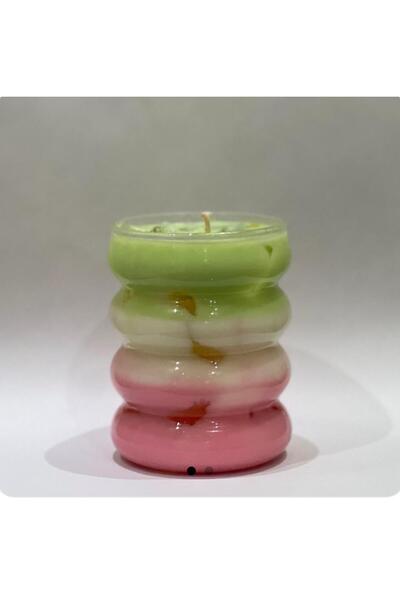 Crocus Candle Atelier Strawberry Matcha Latte Mum