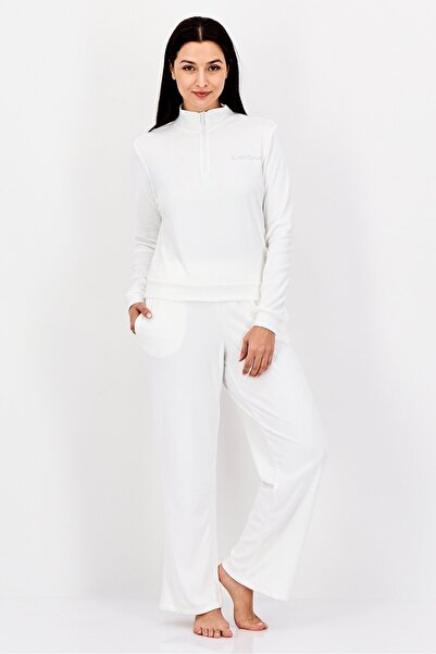 Bebe طقم بيجاما نسائي من قطعتين بشعار ماركة، أبيض