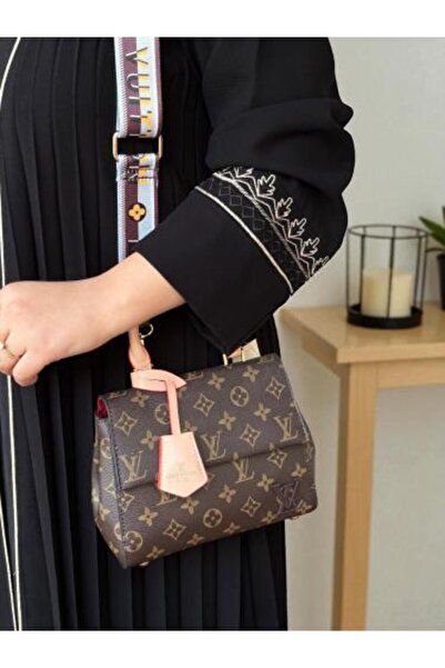 Louis Vuitton Cluny BB Bag